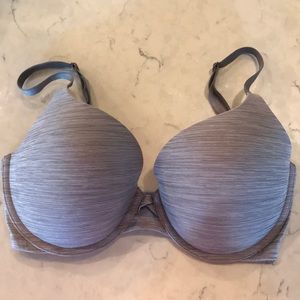 Victoria’s Secret bra!